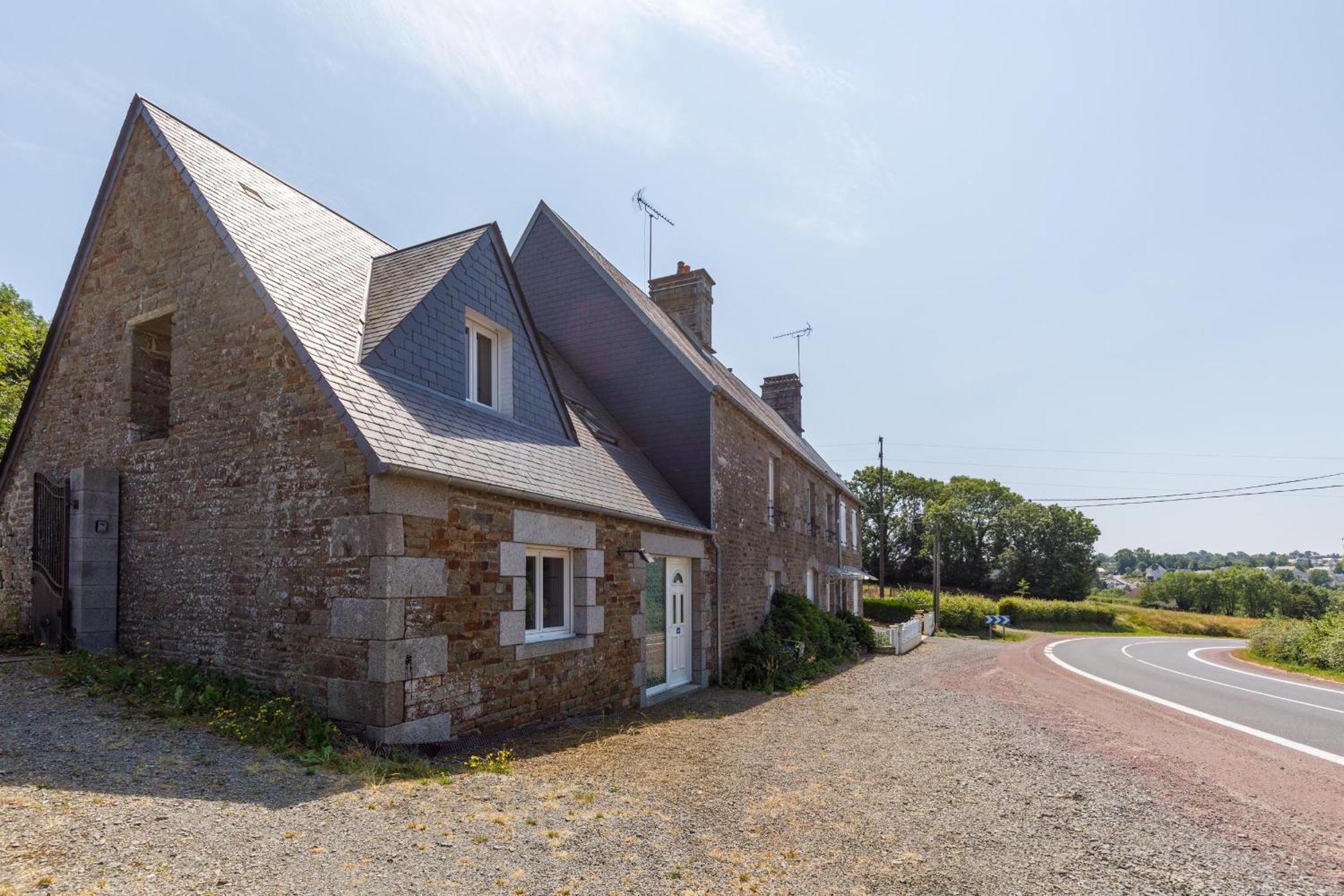 Dodo Normand 3 Bedrooms - Poele A Granules - Linge - Menage - Inclus Holiday home